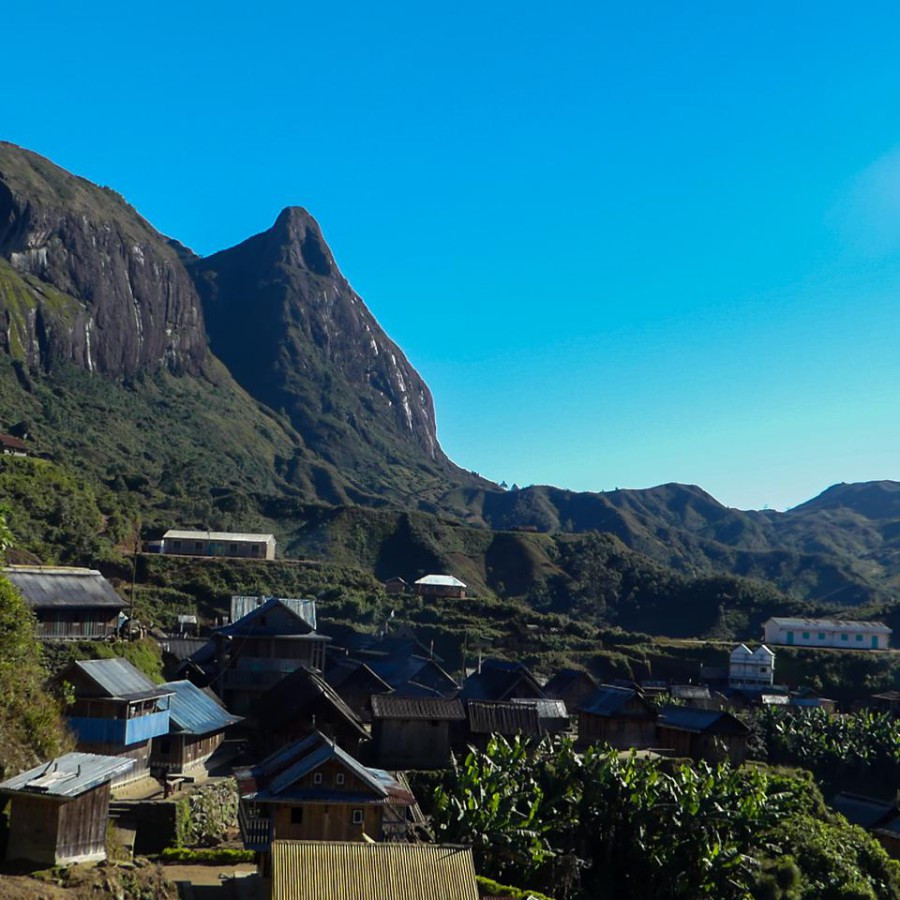 zafimaniry-circuit-aventure-randonnee